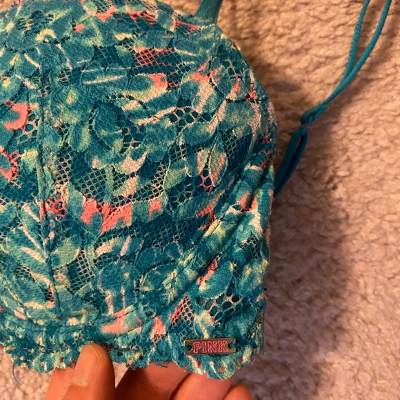 Victoria’s Secret date push-up bra - Picture 4 of 4